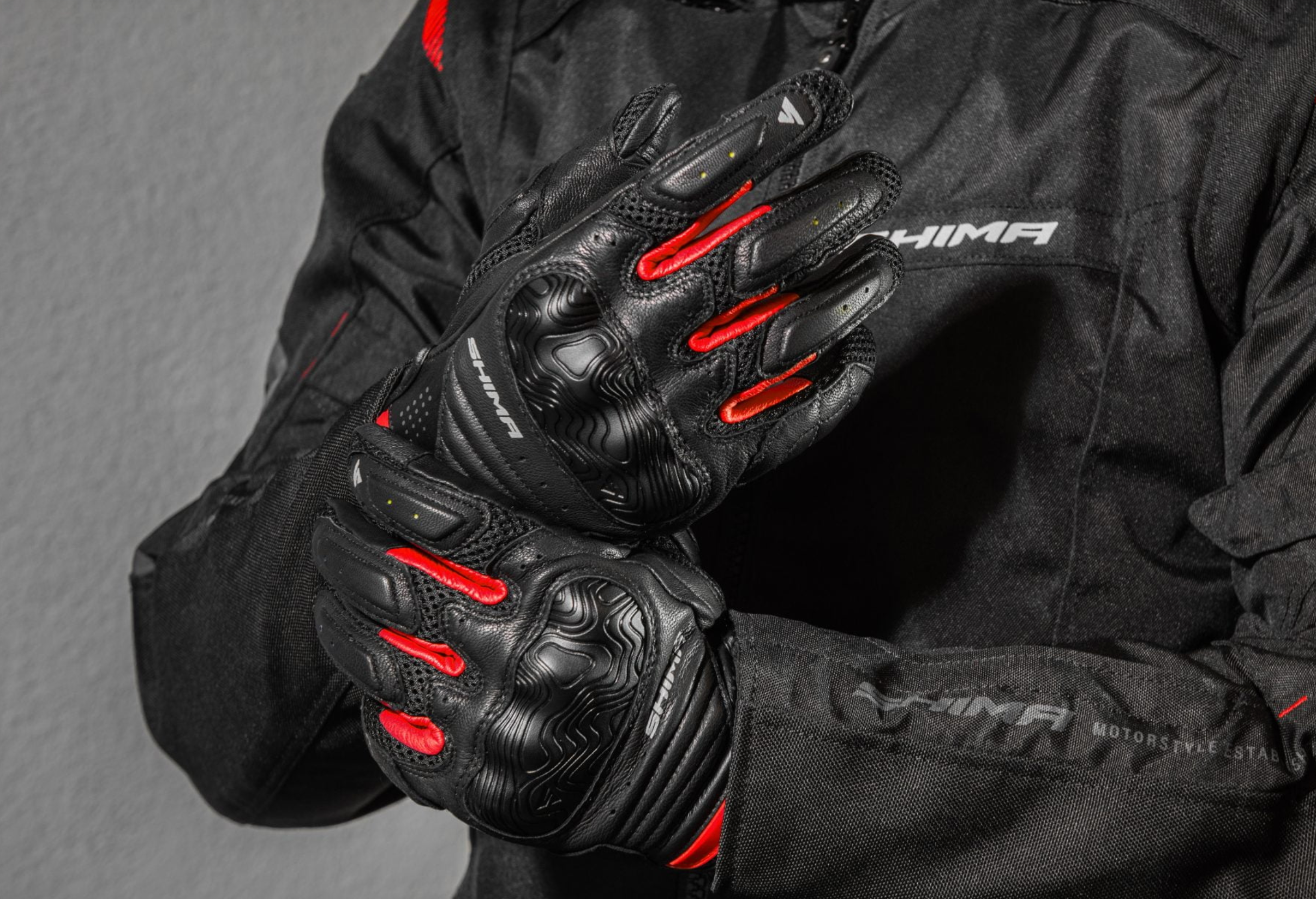 Tests of 3 new Street MC gloves-which resist weather and wind best?