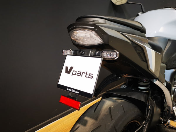 V alkatrészek számlemez-tartó C8-SPS007-for Yamaha