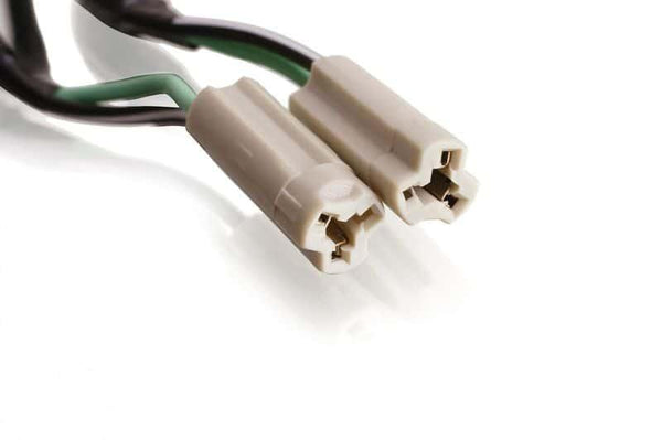 A jelző csatlakozók vezetnek a yamaha -nak