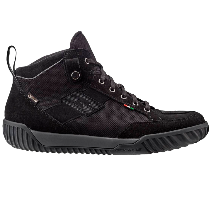 Gaerne Gore-Tex® unisex MC-skor G Razor i svart, designade för motorcyklister med vattentätt Gore-Tex®-material och slitstark sula för optimalt grepp.