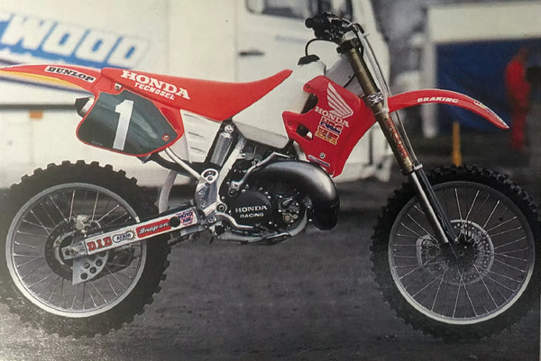 Tecnosel üléscsésze csapat Honda 92 11v01