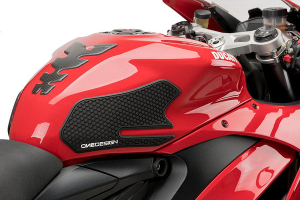 Oldalsó tartálybetétek ducati panigale c/fekete